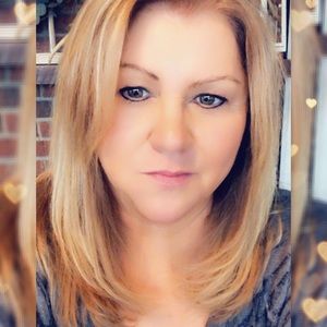 Meet your Posher, Rhonda